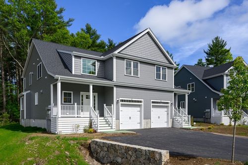 34-22 Howland Trl, Hanson, MA, 02341-1385 | Card Image