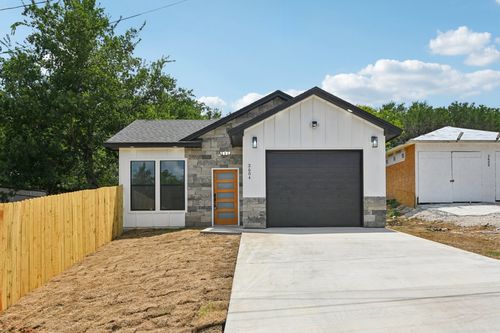 3604 Durango Trl, Granbury, TX, 76048-5318 | Card Image