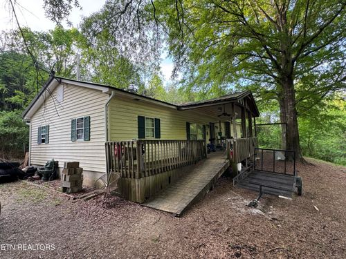 3441 Glendale Rd, Bybee, TN, 37713-2010 | Card Image