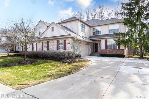 89-3585 Winding Brook Circle, Rochester Hills, MI, 48309 | Card Image