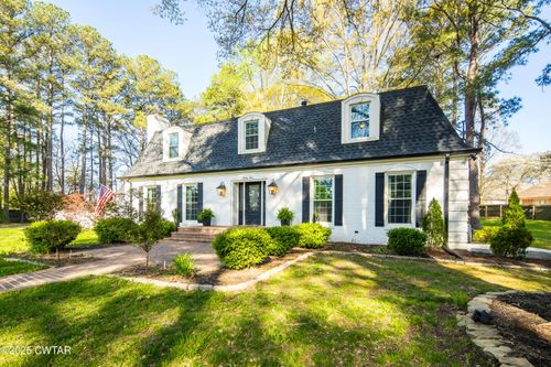 23 Fairfield Pl, Jackson, TN, 38305-4203 | Card Image