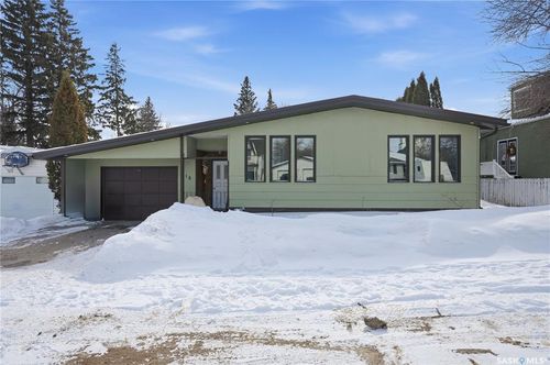 116 2nd Street, Hague, SK, S0K1X0 | Card Image