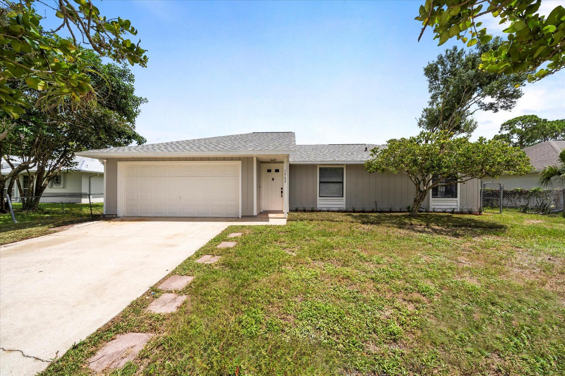 Schooner Ln, Sebastian, FL 32958