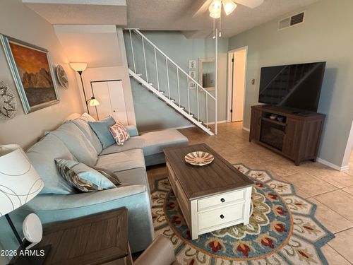 b2-815 N Hayden Rd, Scottsdale, AZ, 85257-4405 | Card Image