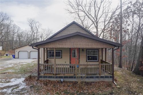 2135 Rankin Dr, Ravenna, OH, 44266-1543 | Card Image