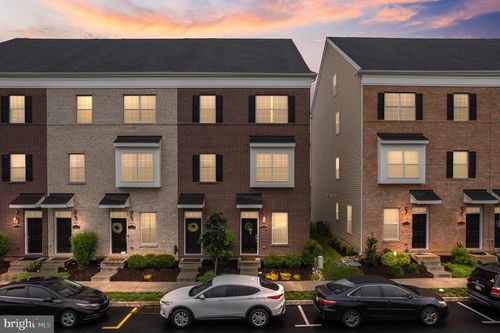 204 Dock St, BENSALEM, PA, 19020 | Card Image