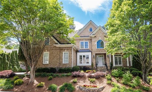915 Glengate Pl, Sandy Springs, GA, 30328-7262 | Card Image