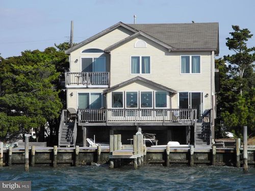 24 Maiden Ln, Harvey Cedars, NJ, 08008-5958 | Card Image
