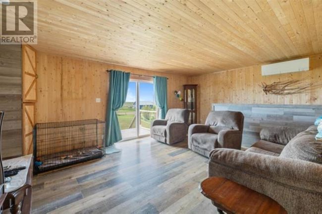 46 Sesame St, House other with 3 bedrooms, 2 bathrooms and null parking in Miminegash PE | Image 12