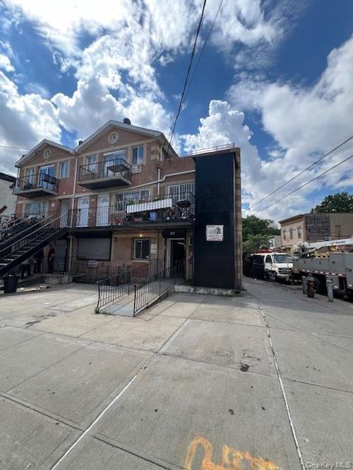 56 Vermont St, Brooklyn, NY, 11207-2513 | Card Image