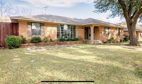 1806 Robin Ln, Garland, TX, 75042-8213 | Card Image