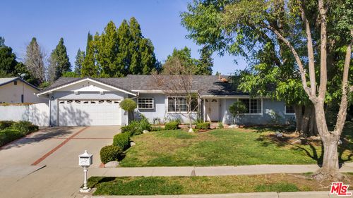 18501 Germain St, Porter Ranch, CA, 91326-3147 | Card Image