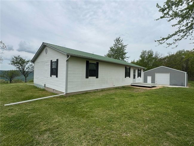 375 Nc 8362, House other with 3 bedrooms, 2 bathrooms and null parking in Jasper AR | Image 36