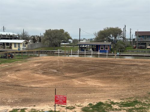 2410 Gulfview Dr, Sargent, TX, 77414-8985 | Card Image