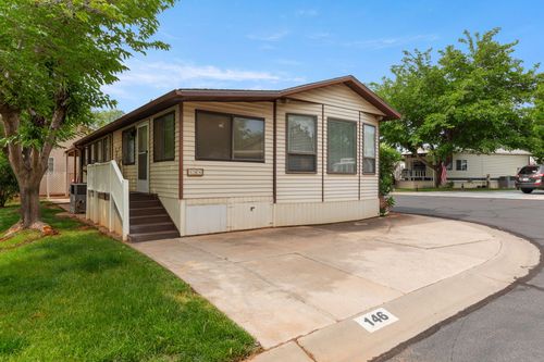 146-180 N 1100 E, Washington, UT, 84780-1884 | Card Image