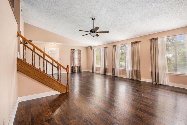 6302 Amie Ln, House other with 2 bedrooms, 2 bathrooms and 2 parking in Pearland TX | Image 18
