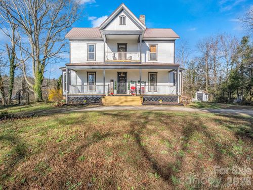 219 Stoney Mountain Rd, Hendersonville, NC, 28791-2153 | Card Image