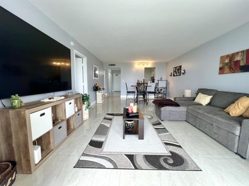 apt-404-4570 Nw 18th Ave, Deerfield Beach, FL, 33064-1071 | Card Image