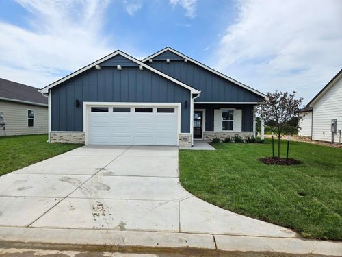 904 N Forestview St, Wichita, KS, 67235 | Card Image