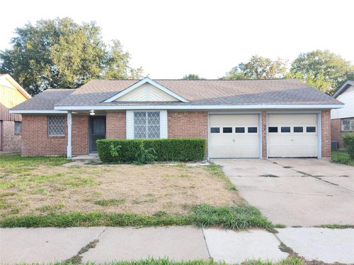 2202 Cherrybrook Ln, Pasadena, TX, 77502-4104 | Card Image