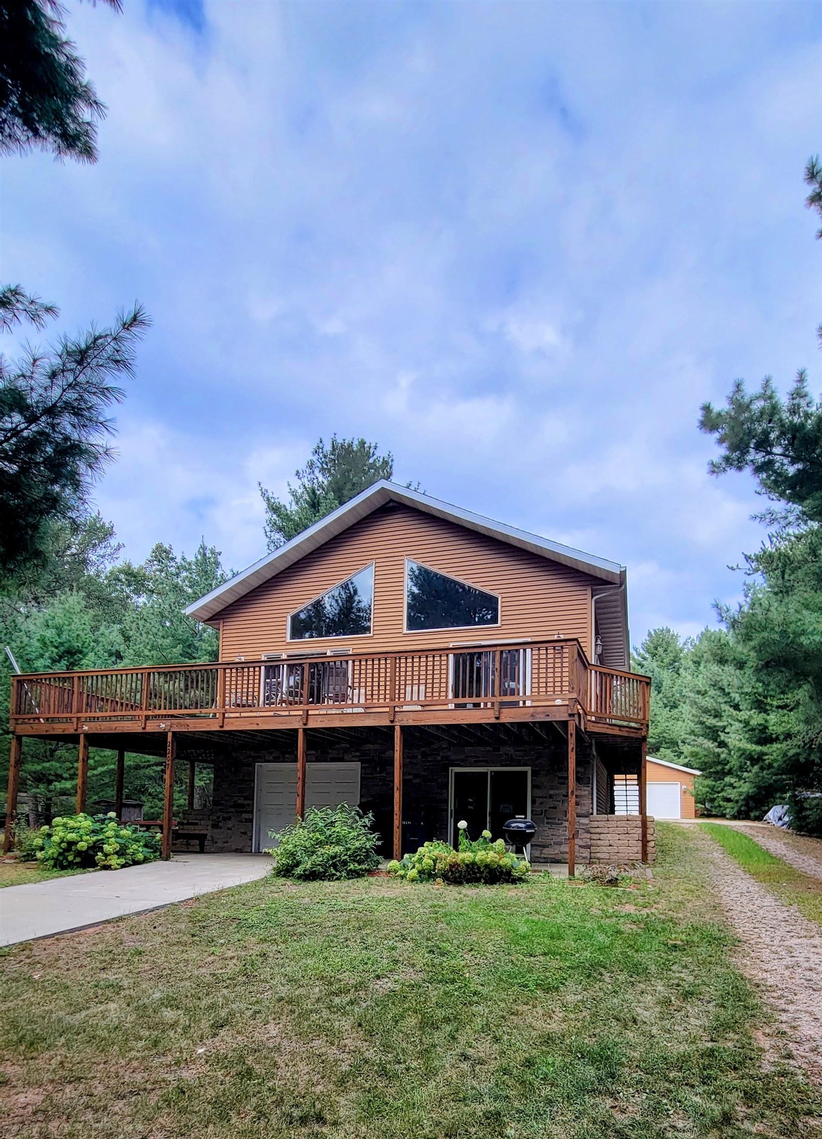 Pine St, Friendship, WI 53934