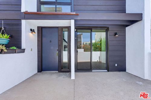 8-1314 17th Street, Santa Monica, CA, 90404 | Card Image