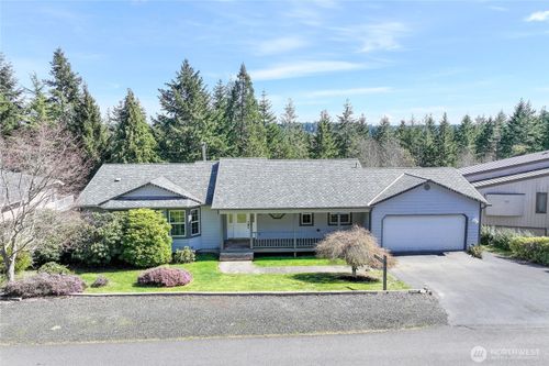 261 E Rainier Ct, Allyn, WA, 98524-9732 | Card Image