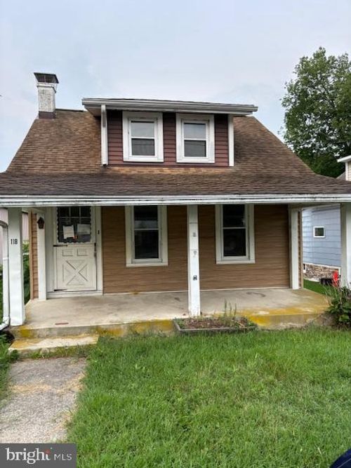 118 Midland Ave, READING, PA, 19606-1333 | Card Image