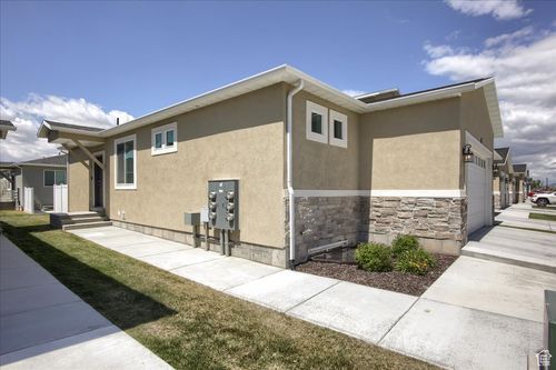 unit-61-200 W 1200 S, Tremonton, UT, 84337-4517 | Card Image