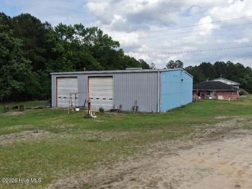 1434 Nc 53 Highway W, Elizabethtown, NC, 28337 | Card Image