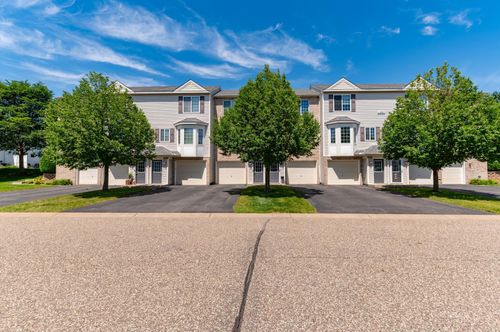 6-4960 Emmit Dr N, Hugo, MN, 55038-8562 | Card Image