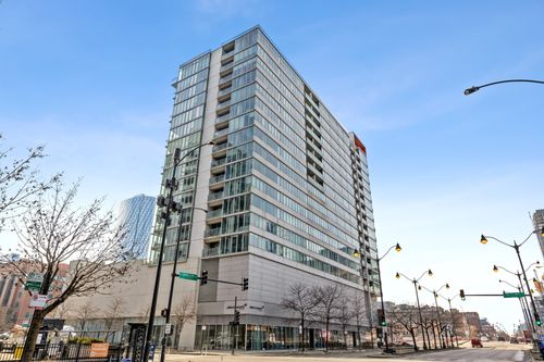909-659 Randolph St, Chicago, IL, 60661-2236 | Card Image