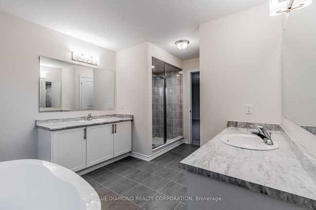 1463 Wellwood Terr, House other with 4 bedrooms, 5 bathrooms and 2 parking in Milton ON | Image 18