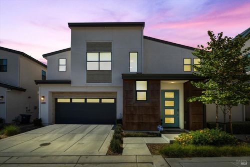 2371 Waterside Dr, Fairfield, CA, 94533-7192 | Card Image