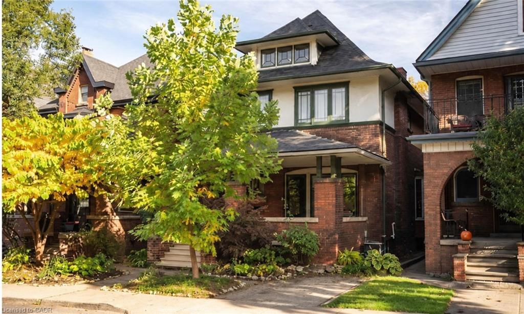 Residential Lease in Hamilton
