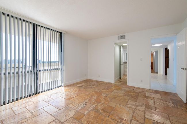 APT-1134 - 122 Lakeshore Dr, Condo with 2 bedrooms, 2 bathrooms and null parking in North Palm Beach FL | Image 47