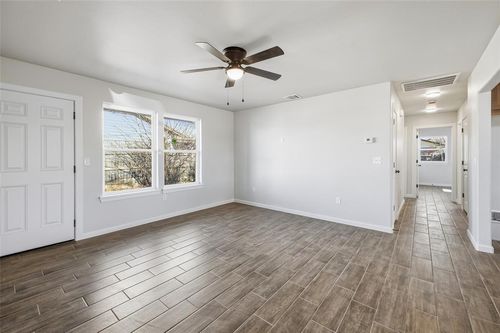 800 Lotus Ave, Oklahoma City, OK, 73130-2621 | Card Image