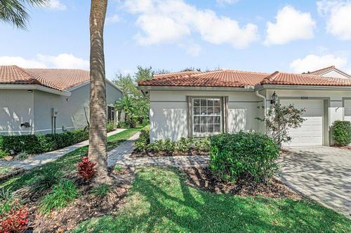 8500 Logia Cir, Boynton Beach, FL, 33472-7111 | Card Image