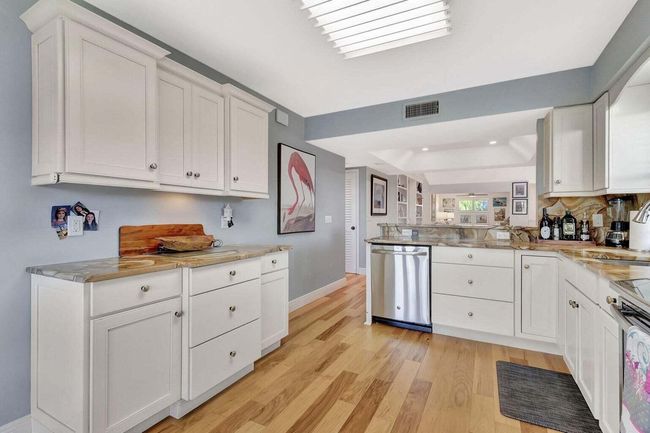 APT-237 - 16997 Waterbend Dr, Condo with 2 bedrooms, 2 bathrooms and null parking in Jupiter FL | Image 19