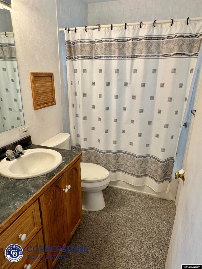 1819 S Washington St, House other with 3 bedrooms, 1 bathrooms and null parking in Casper WY | Image 16