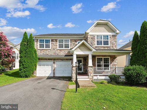 18483 Quantico Gateway Dr, TRIANGLE, VA, 22172-1772 | Card Image