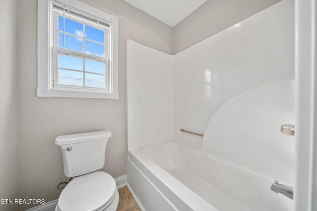4762 Cabbage Ln, House other with 3 bedrooms, 2 bathrooms and null parking in Knoxville TN | Image 18