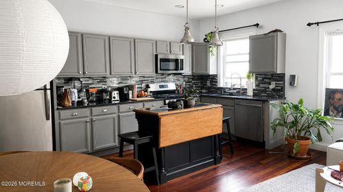 3b-908 Main St, Asbury Park, NJ, 07712-5967 | Card Image