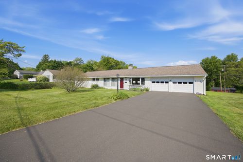 401 Juniper Ln, Cheshire, CT, 06410-2227 | Card Image