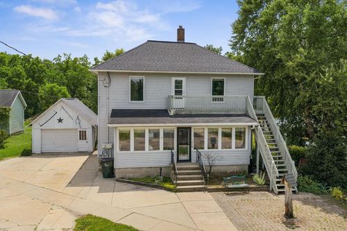 107 South St, La Valle, WI, 53941-8506 | Card Image