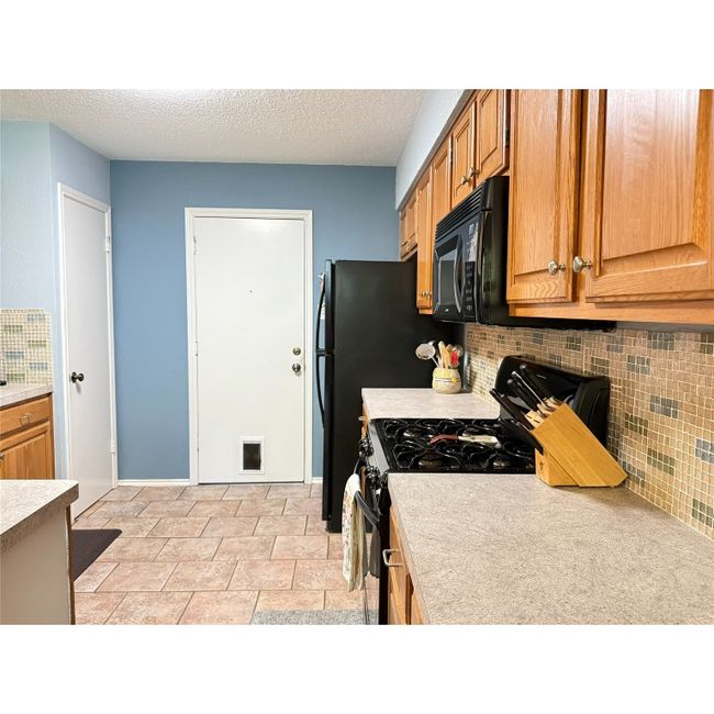 8112 Cache Dr, House other with 3 bedrooms, 2 bathrooms and 6 parking in Austin TX | Image 22