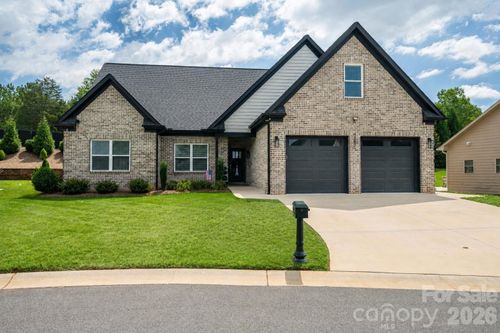 4282 Holly Cir Ne, Conover, NC, 28613-9424 | Card Image