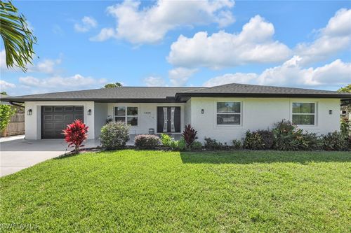 3420 Balboa Cir W, NAPLES, FL, 34105-2787 | Card Image