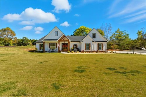 56 Village Creek Dr, Jasper, GA, 30143-9011 | Card Image