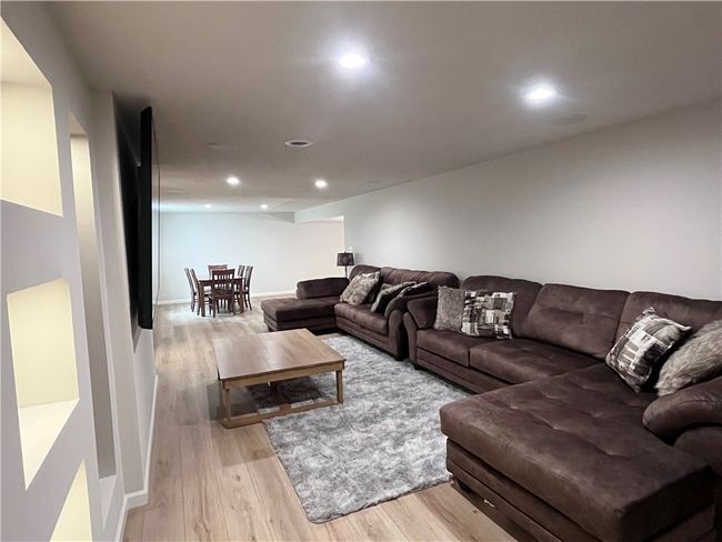 103 Dominic Dr, House other with 3 bedrooms, 3 bathrooms and 2 parking in Twp of But SW PA | Image 23